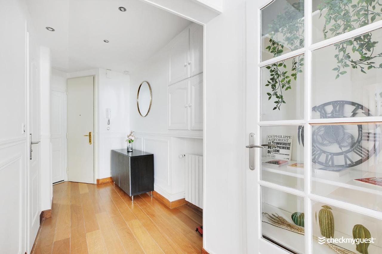 Fancy Apartment - 2Br-6P - Gare De L'Est Párizs Kültér fotó