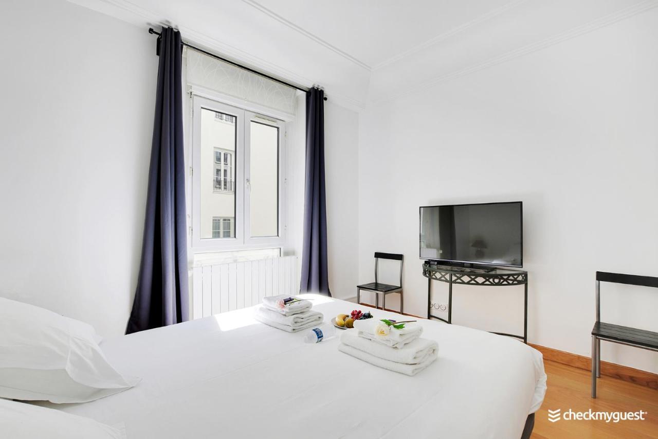 Fancy Apartment - 2Br-6P - Gare De L'Est Párizs Kültér fotó