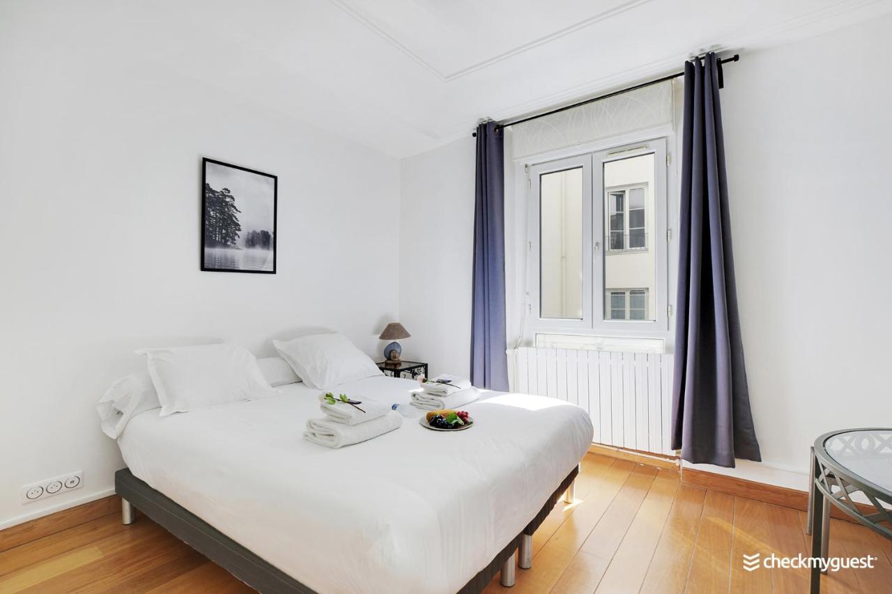 Fancy Apartment - 2Br-6P - Gare De L'Est Párizs Kültér fotó