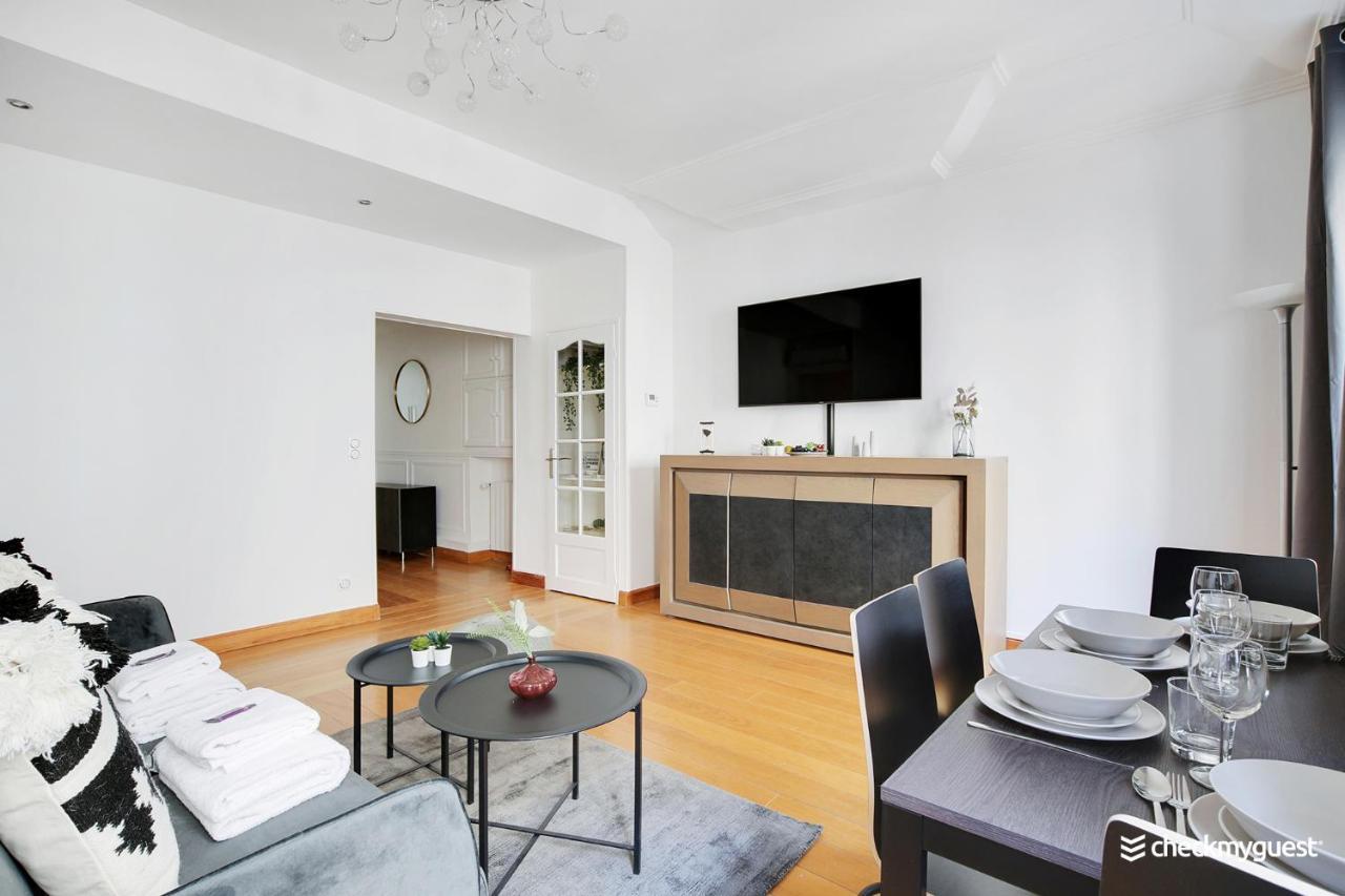 Fancy Apartment - 2Br-6P - Gare De L'Est Párizs Kültér fotó